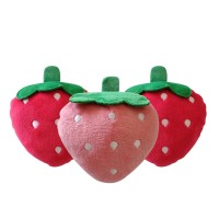 Wholesale pet biting playing strawberry shape stuffed squeaky dog plush interactive toys